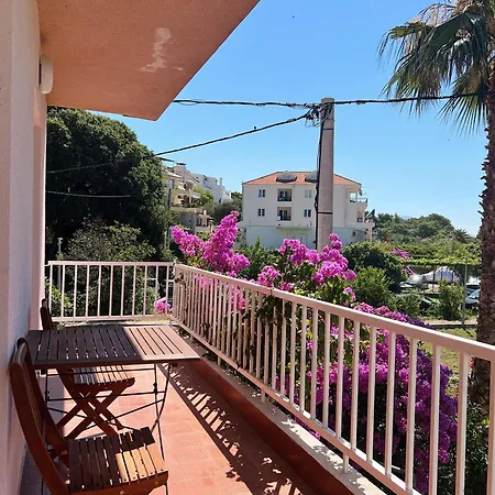 Apartments-villa Ilaria