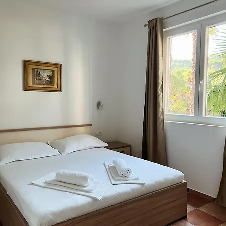 Apartmán Apartments-villa Ilaria