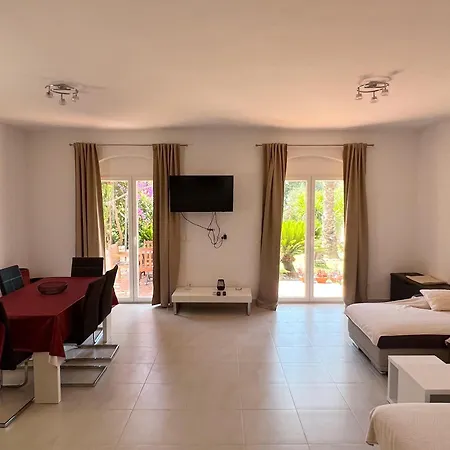 Apartmán Apartments-villa Ilaria *